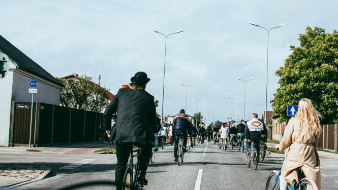 Ilustratīvs attēls - velobraucēji