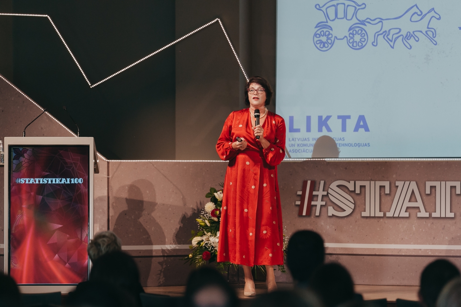 Prof. Signe Bāliņa konferencē "Ar skatu nākotnē – statistika modernai sabiedrībai"